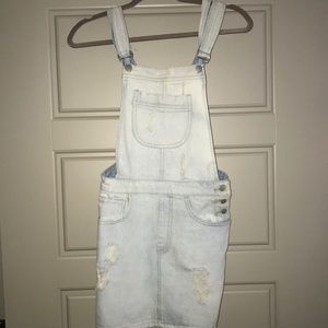 Overall dress